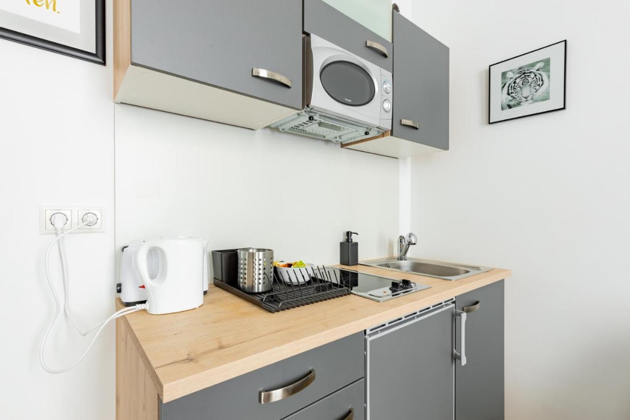 Budget Rooms West With Shared Kitchen Bécs Kültér fotó